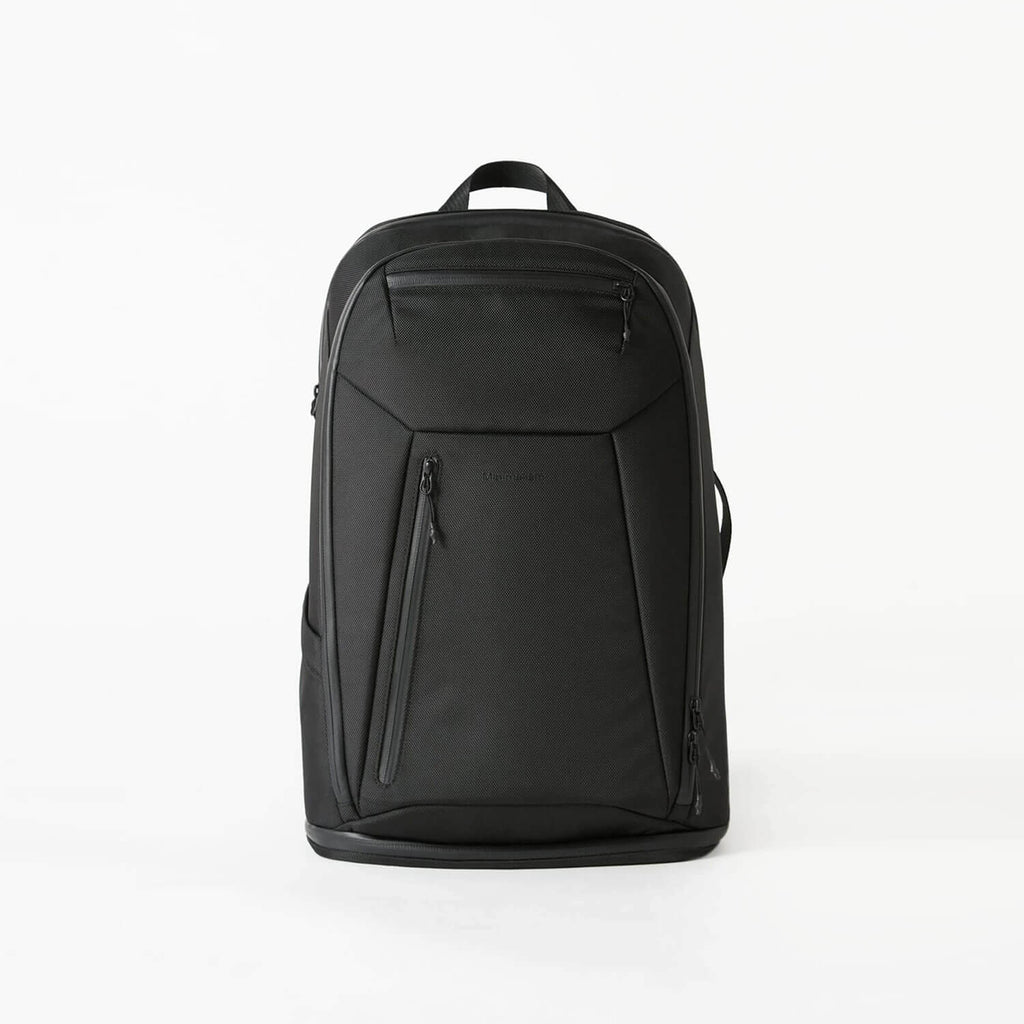 Coser Backpack Cómo acortar una camiseta: 3 métodos fáciles (con y sin coser)