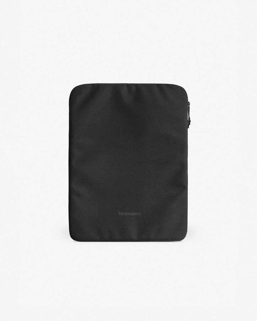 funda-portatil-sostenible-color-negro