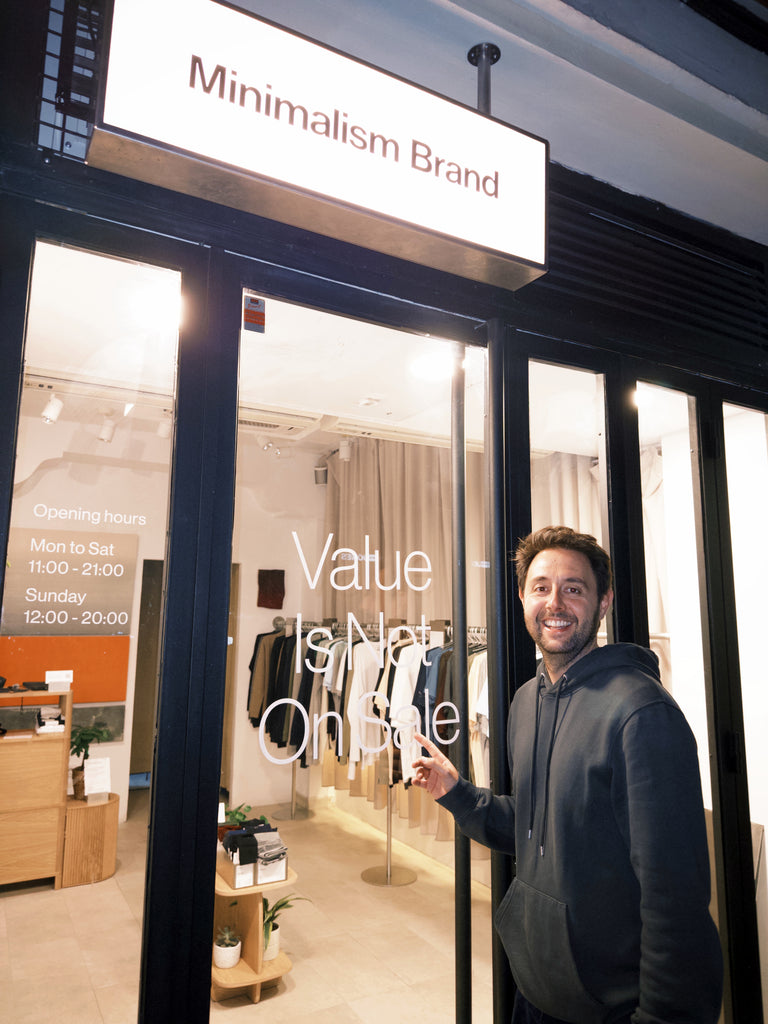 pepe-martin-ceo-minimalism-brand-tienda-minimalism-brand-en-calle-fuencarral-madrid