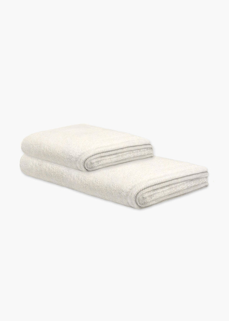 juego-blanco-toallas-ducha-minimalism-brand-algodon-organico-marfil